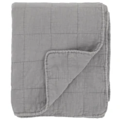 Chic Antique Aix Vintage Quilt