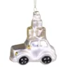 Chic Antique Auto mit Geschenken zum Aufhängen