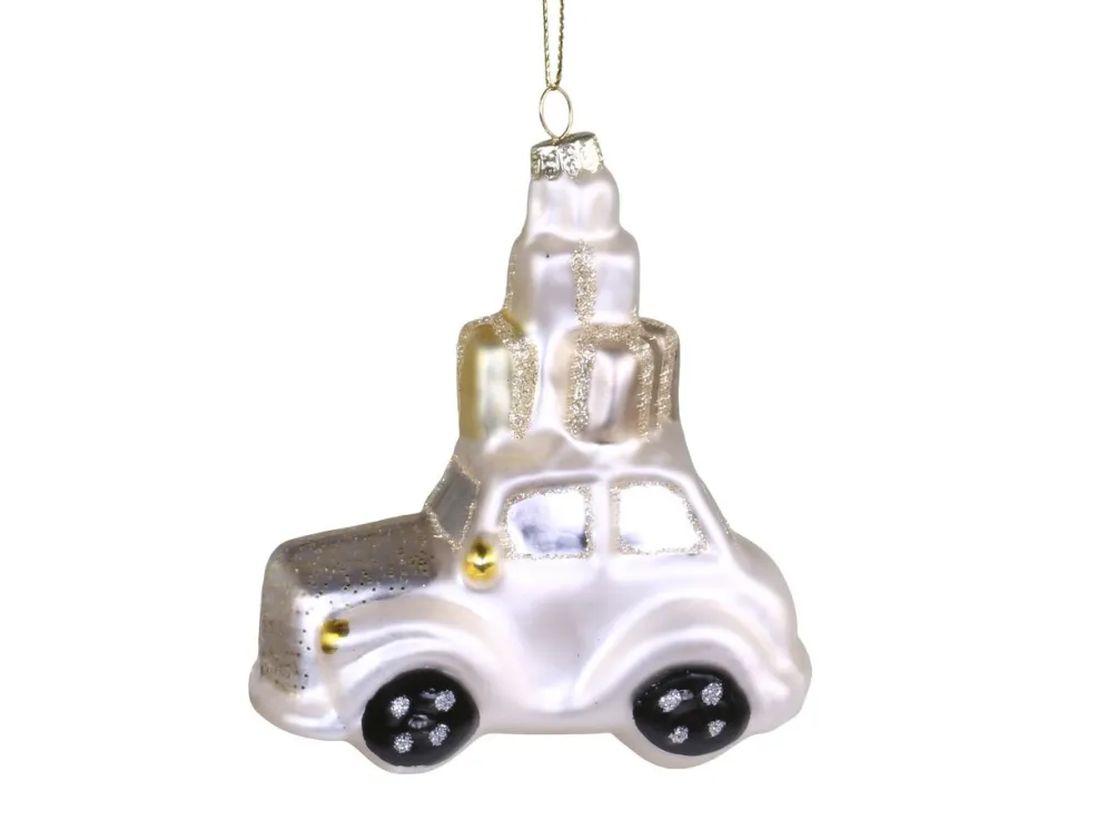 Chic Antique Auto mit Geschenken zum Aufhängen