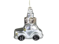 Chic Antique Auto mit Geschenken zum Aufhängen