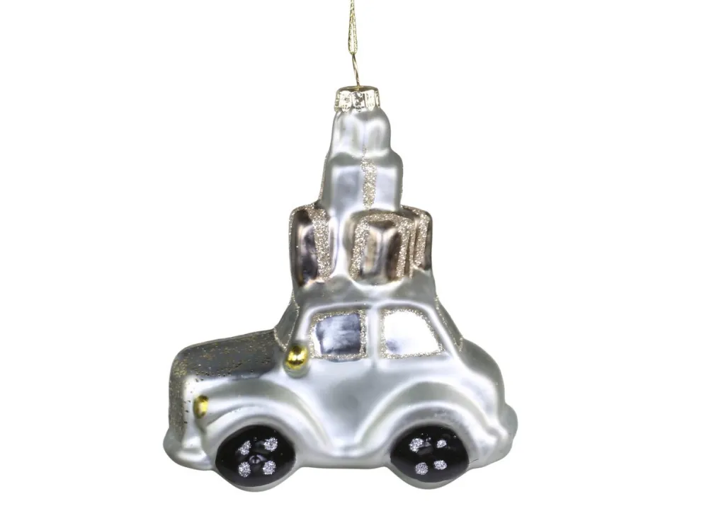 Chic Antique Auto mit Geschenken zum Aufhängen