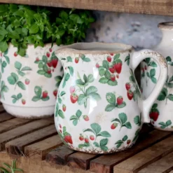 Chic Antique Fraises KeramikKanne mit Erdbeer-Motiv