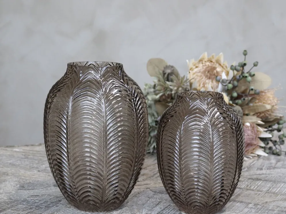 Chic Antique Glasvase mit Blattmuster