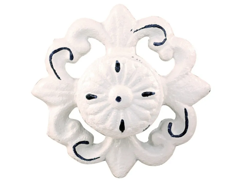 Chic Antique Griff Ornament