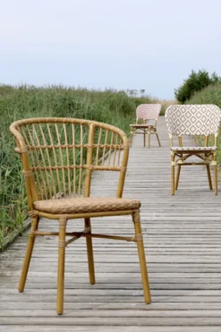 Chic Antique La Rochelle Bistrostuhl aus Rattan