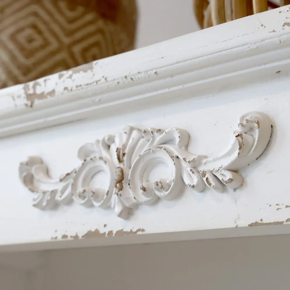 Chic Antique Regal mit 5 Böden und Dekor