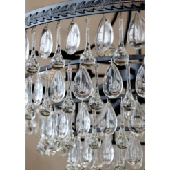 Chic Antique Versailles Kronleuchter mit tropfenformigen Glasprismen