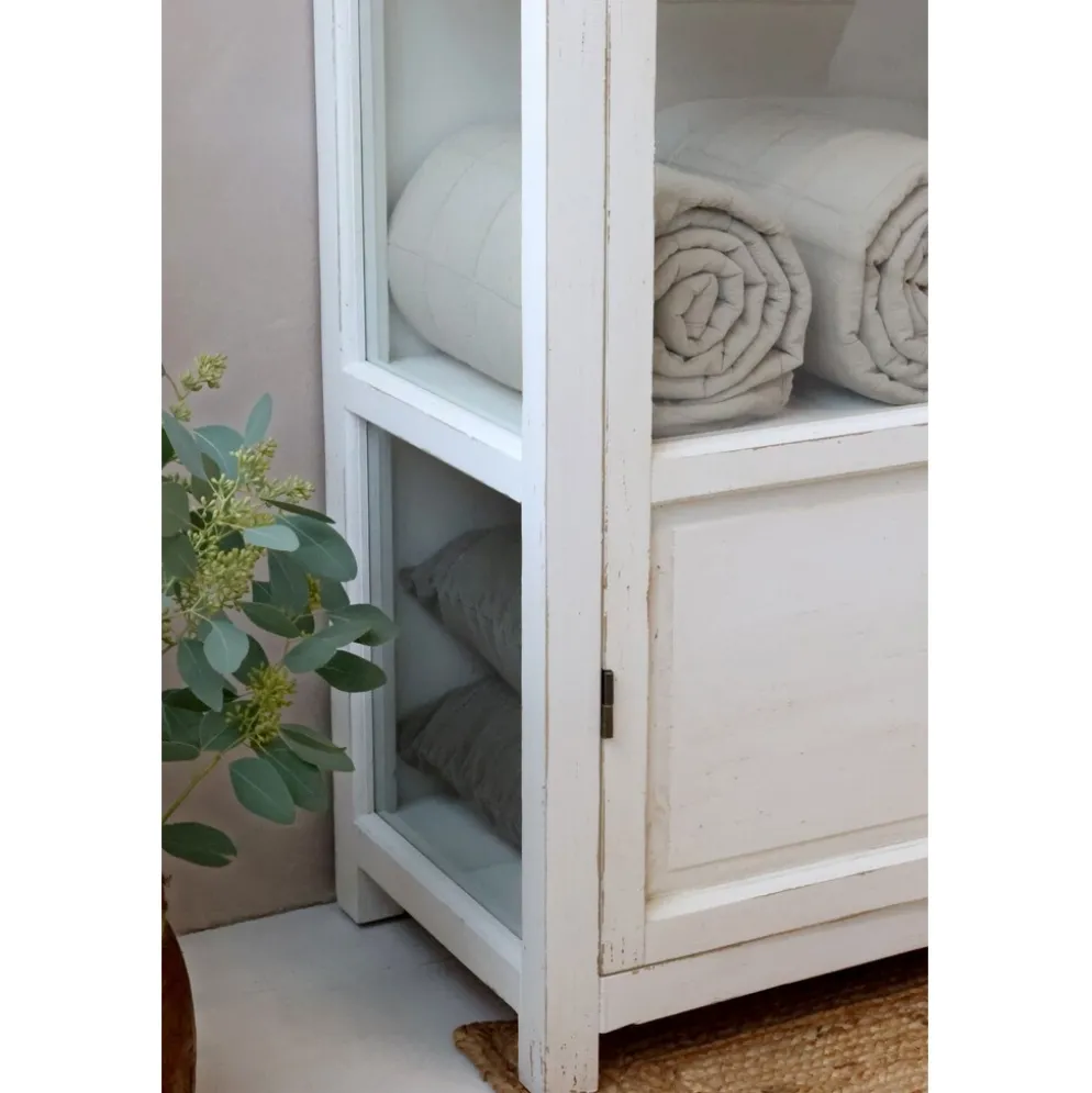 Chic Antique Weißer Vitrinenschrank mit Glastüren und Regalböden