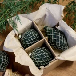 Chic Antique Weihnachtskugeln Olivgrün im 3er-Set