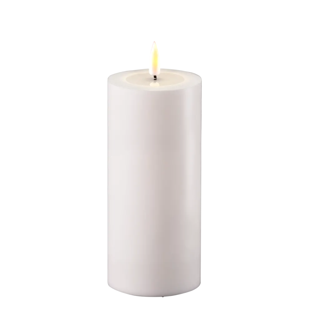 Deluxe Homeart LED Real Flame Outdoor Stumpenkerze weiß