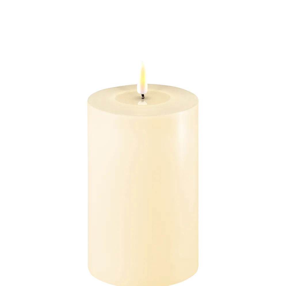 Deluxe Homeart LED Stumpenkerze Real Flame creme