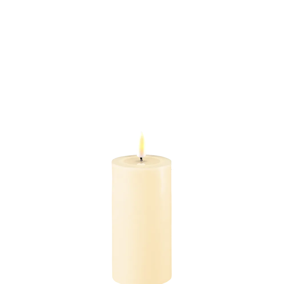 Deluxe Homeart LED Stumpenkerze Real Flame creme