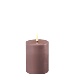 Deluxe Homeart LED Stumpenkerze Real Flame lila