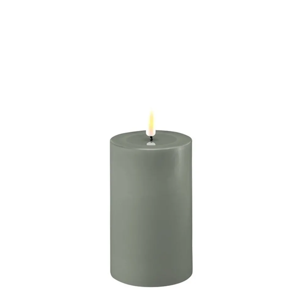 Deluxe Homeart LED Stumpenkerze Real Flame salbei green