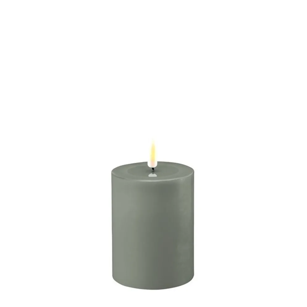 Deluxe Homeart LED Stumpenkerze Real Flame salbei green