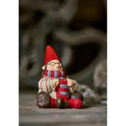 IB Laursen Ribenisserne Wichtel-Figur Ingeborg mit Strickzeug
