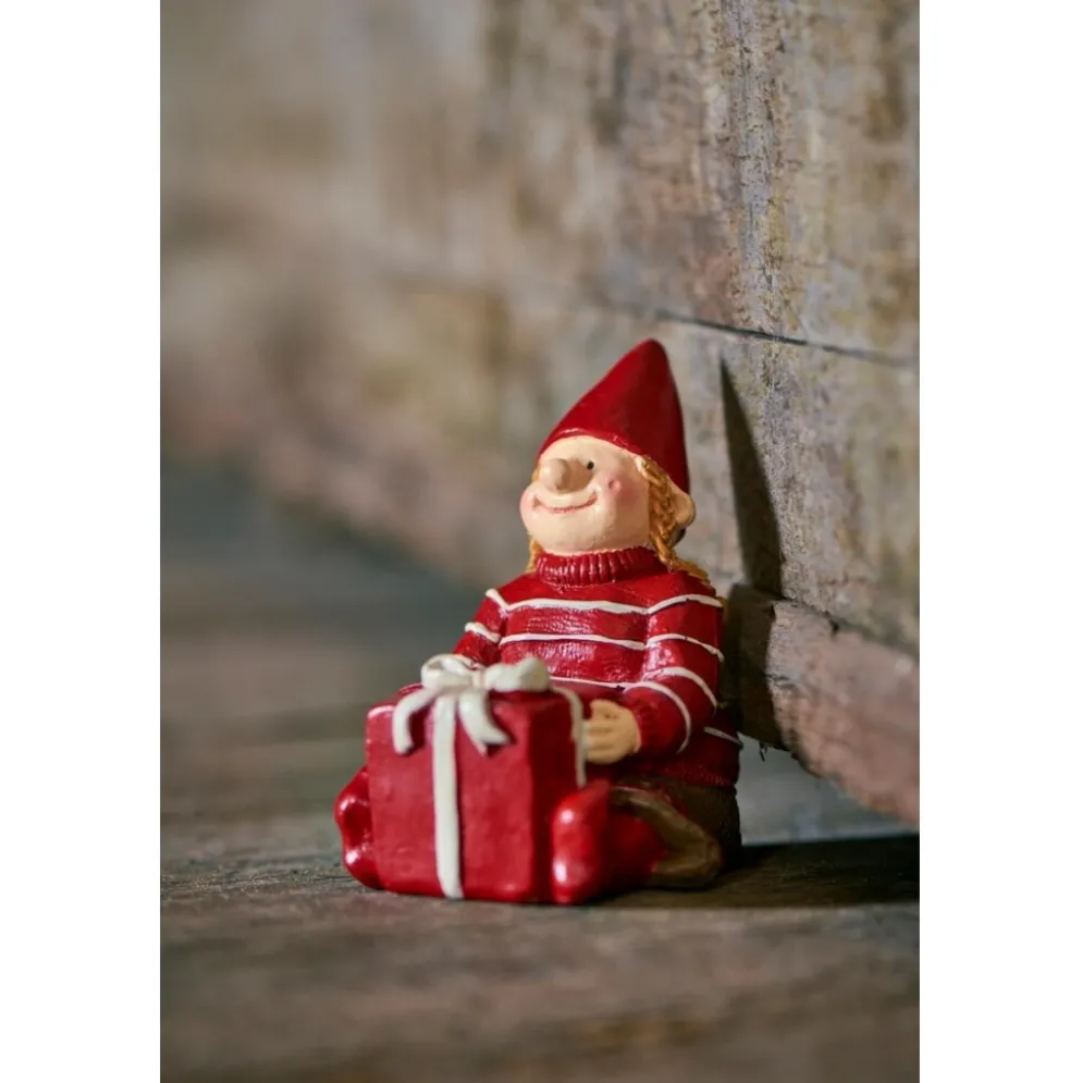 IB Laursen Ribenisserne Wichtel-Figur Alva mit Weihnachtsgeschenk