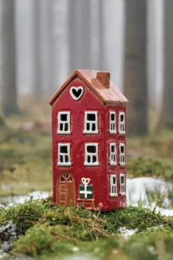 IB Laursen Teelichthaus Stillenat mit Schlitten