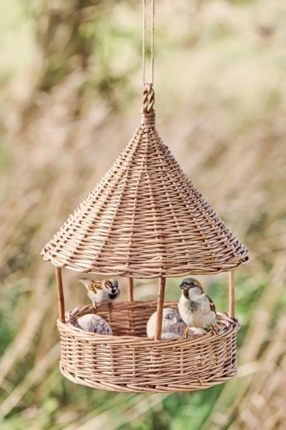 IB Laursen Vogelfutterhaus aus Weide zum Hängen